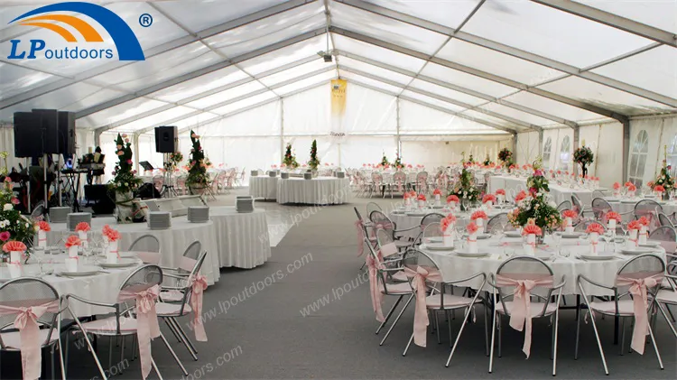 Clear Roof Cover and Sidewall Wedding Tent