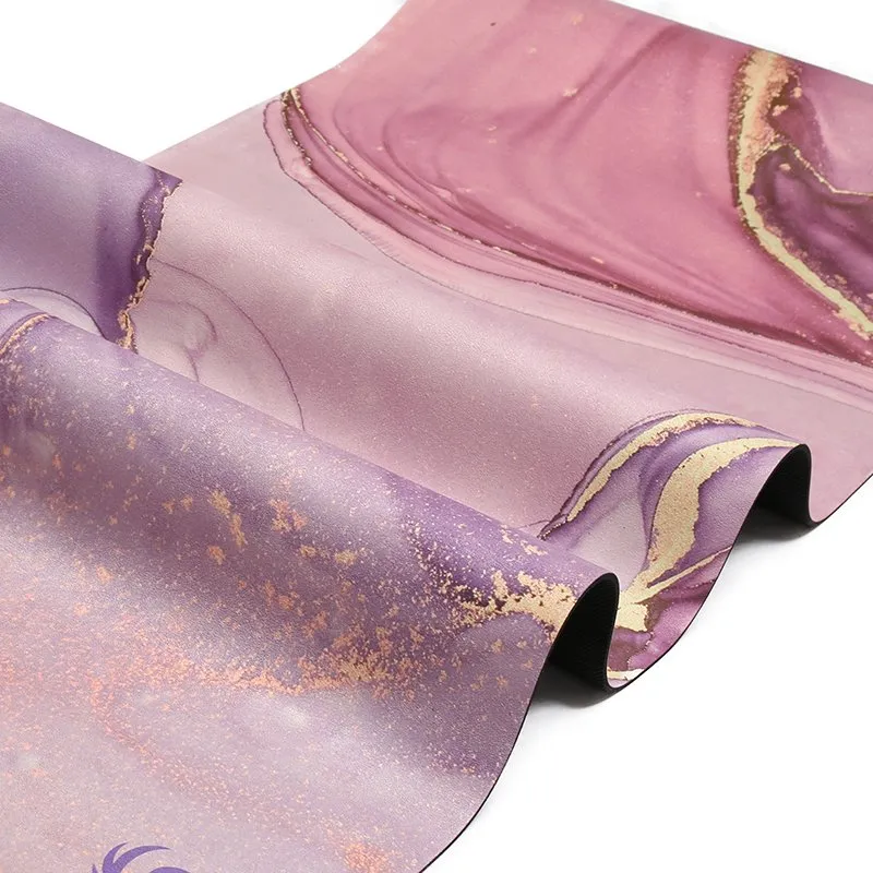 Factory Wholesale Moisture Resistant Foldable Gold Print Natural Rubber Yoga Mat with Carry Strap