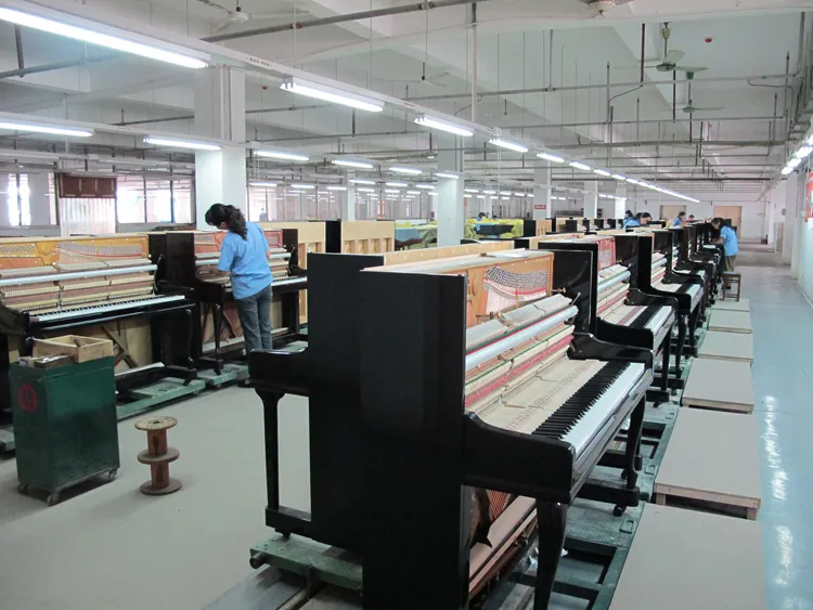 Keyboard Upright Piano E2-121 Digital Silent System Schumann